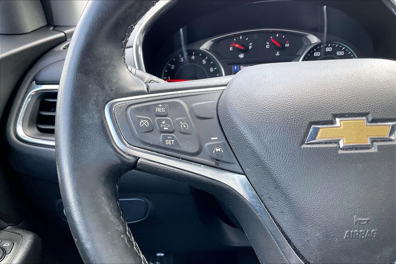 Used 2024 Summit White Chevrolet LT image 18