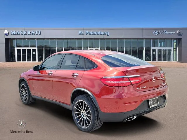 Used 2019  Mercedes-Benz GLC 300 Coupe image 3