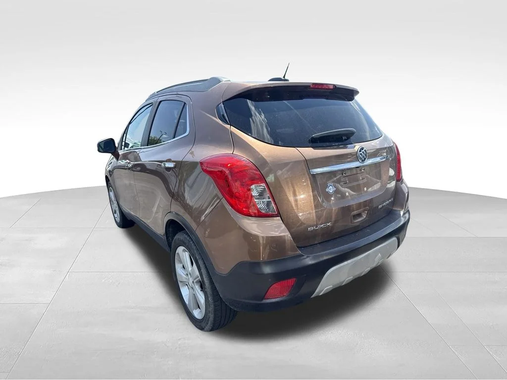 Used 2016  Buick Convenience image 3