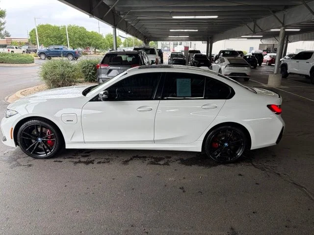Used 2023 White BMW 330e xDrive image 15