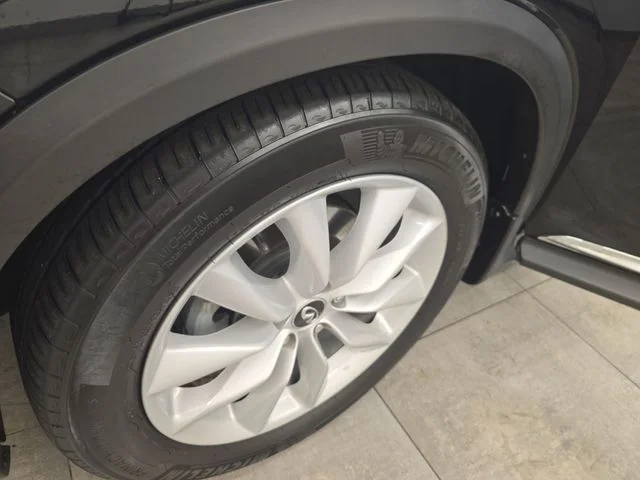 Used 2019 Black INFINITI ESSENTIAL image 38