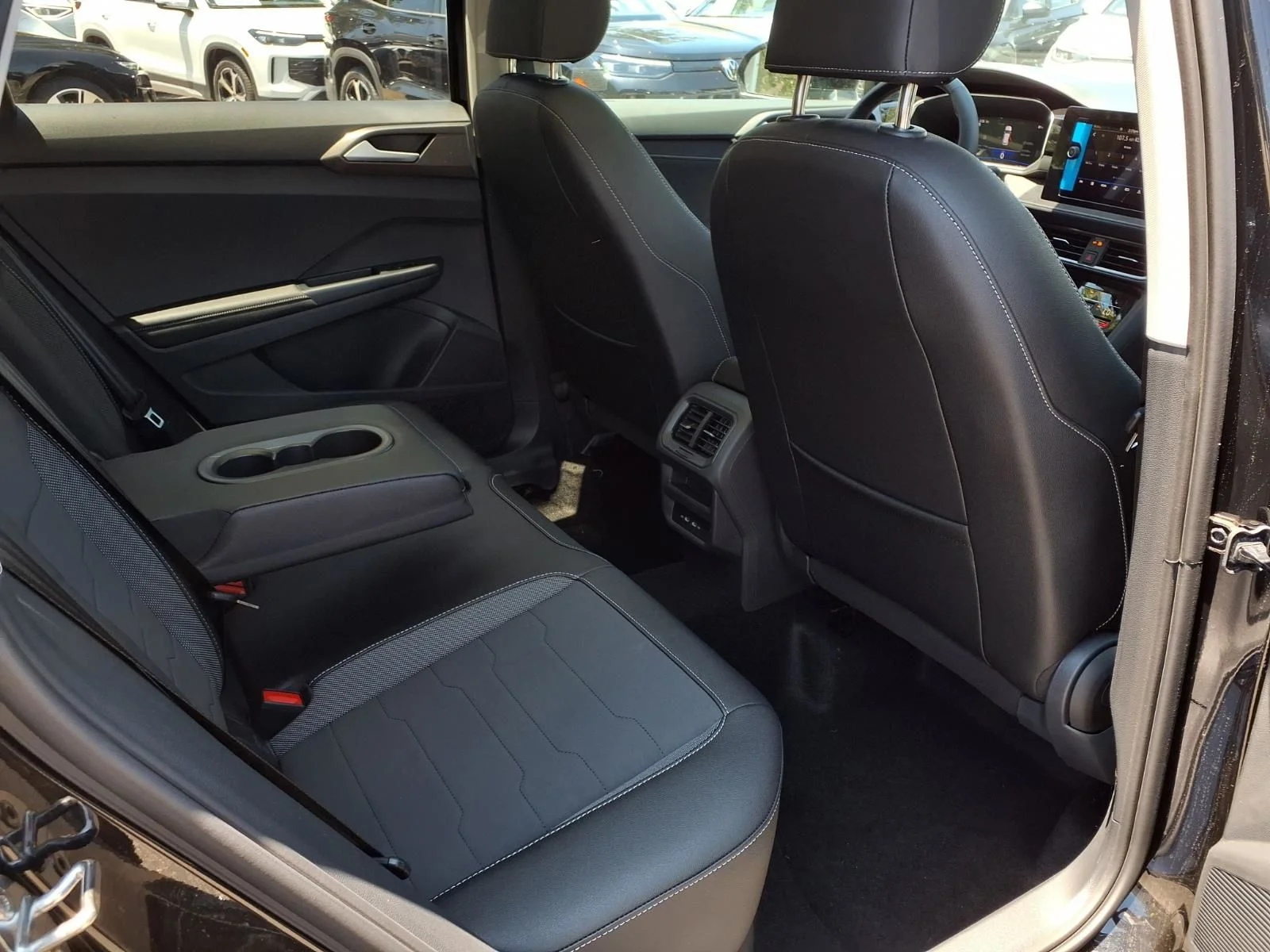 New 2026 Deep Black Pearl Volkswagen 1.5T SE Black image 21