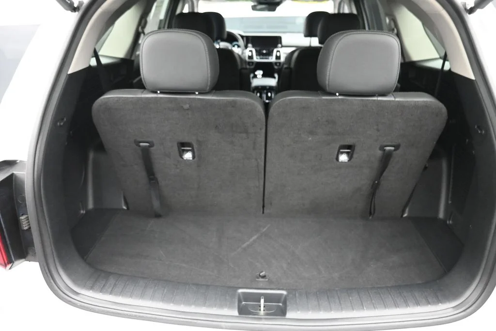 Certified Used 2023 White Kia SX-Prestige image 11