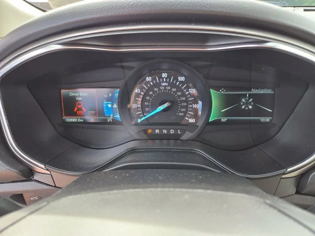 Used 2020 Black Ford SE image 32