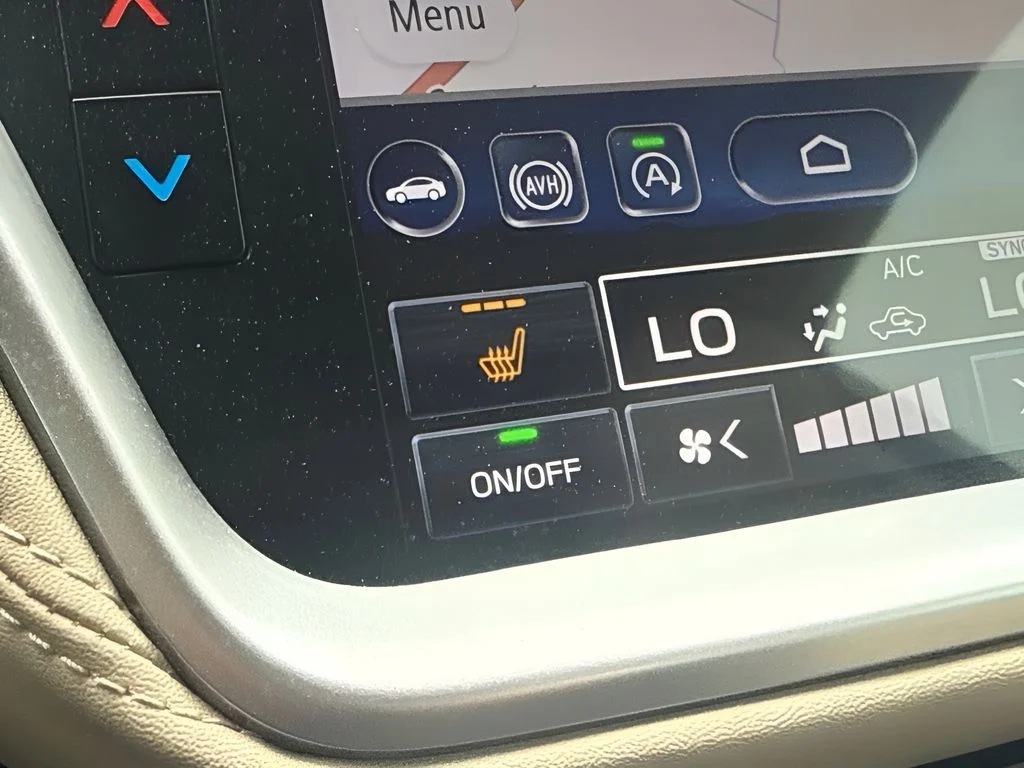 Used 2025 Green Subaru Premium image 12
