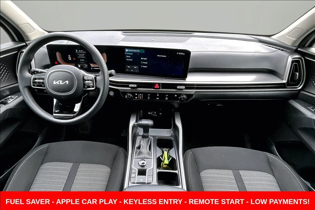 Used 2024 White Kia LX image 7