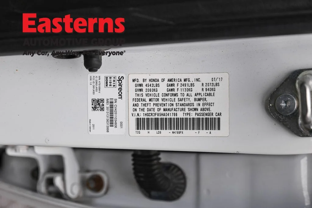 Used 2017 White Honda EX-L image 36