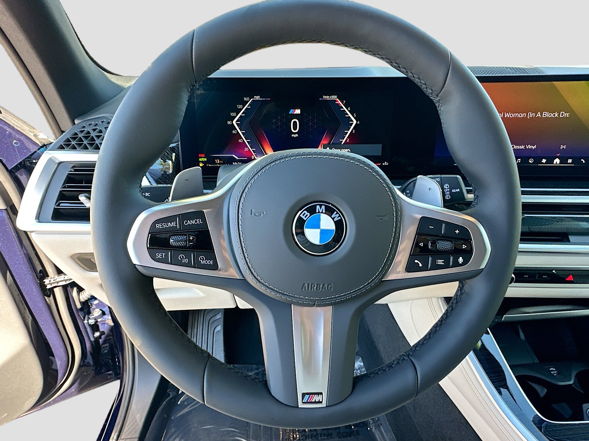 New 2026 Tanzanite Blue II Metallic BMW sDrive40i image 8