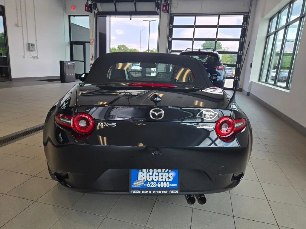 2025 Mazda MX-5 Miata Grand Touring - Photo 9
