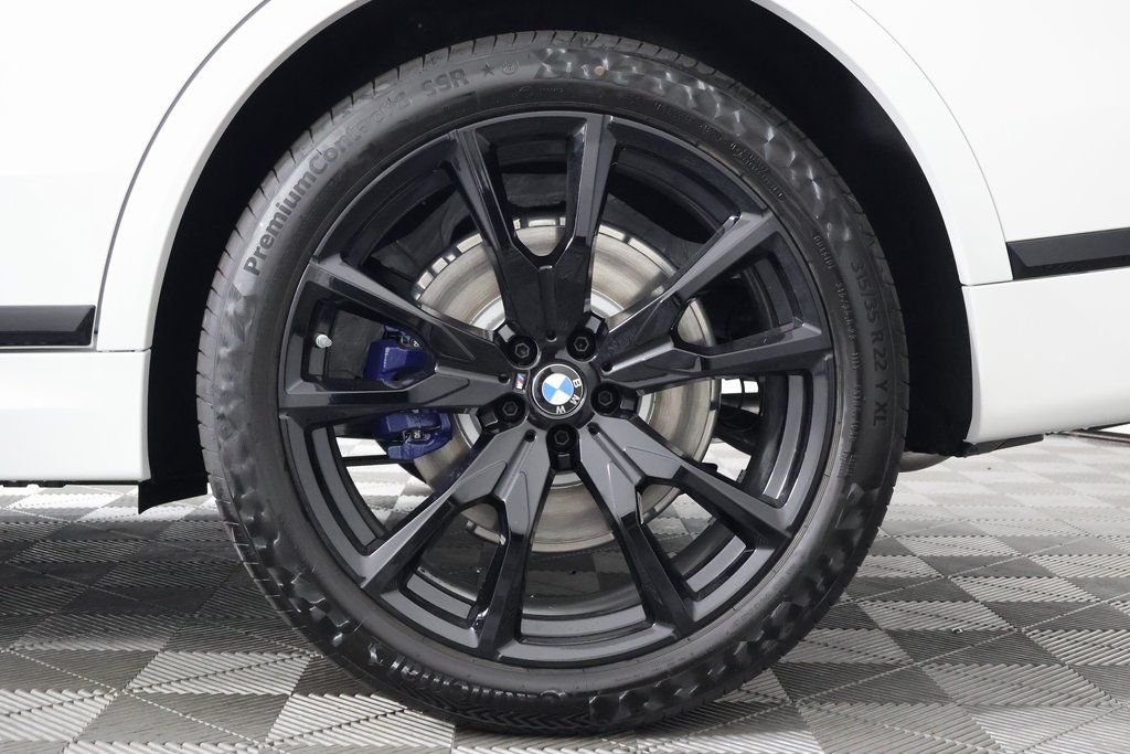 New 2027 Mineral White Metallic BMW xDrive40i image 11