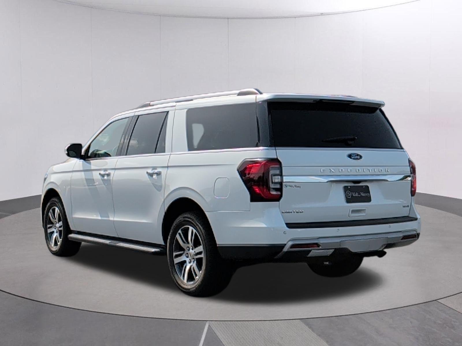 Used 2024 Oxford White Ford Limited image 3