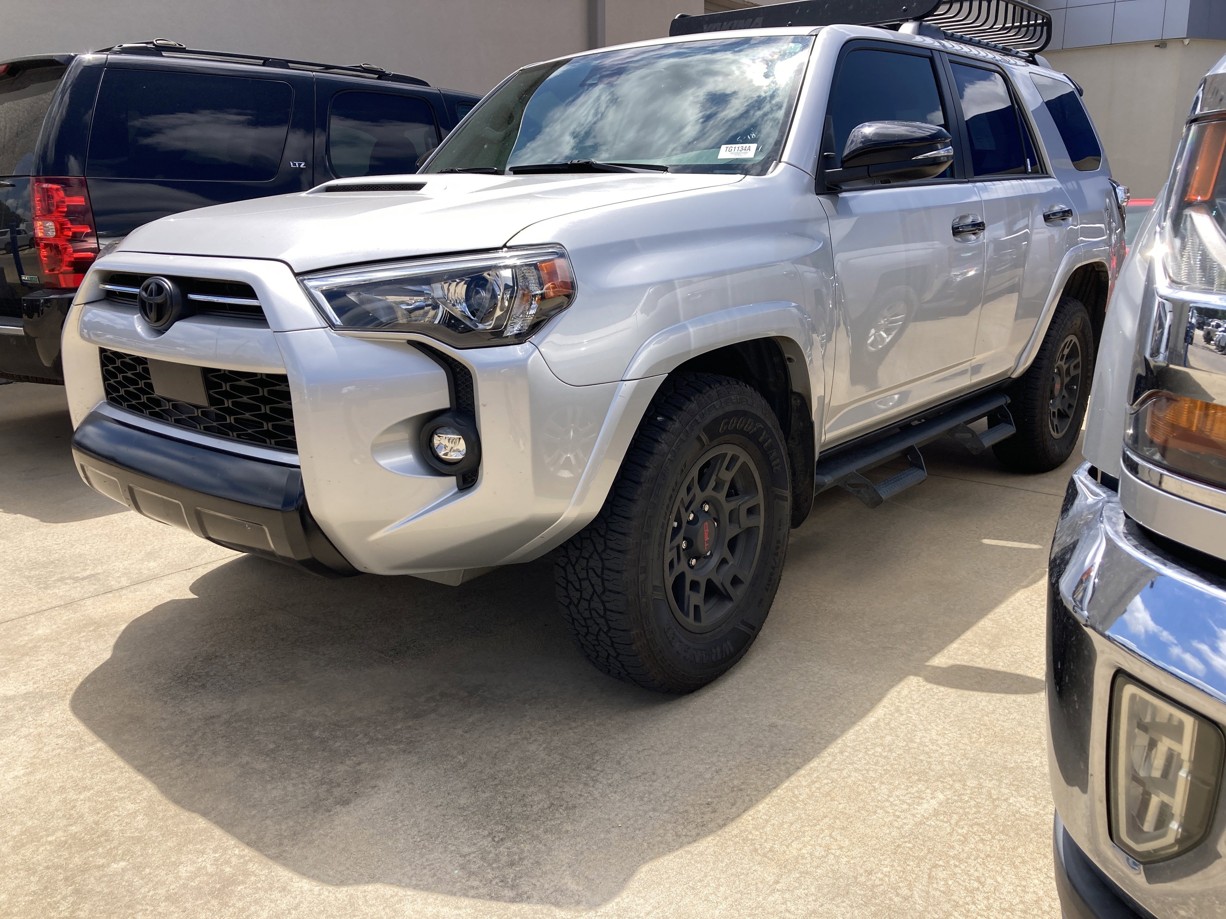 2021 Toyota 4Runner Venture 4WD V6's photo