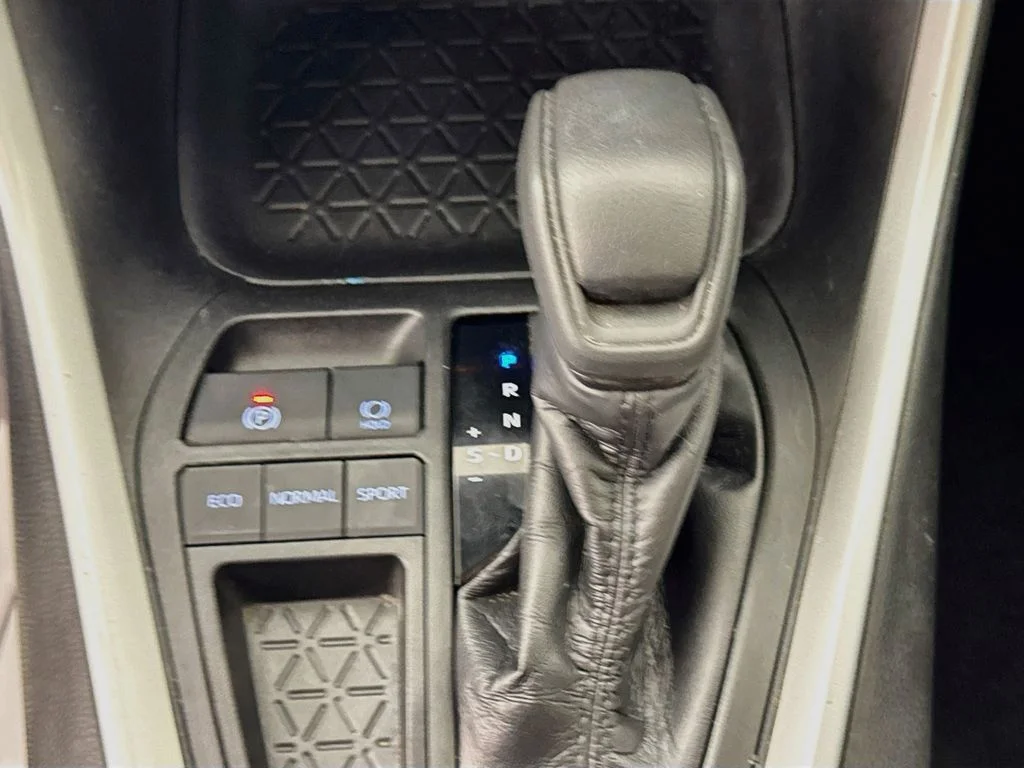Used 2020 Gray Toyota XLE image 20
