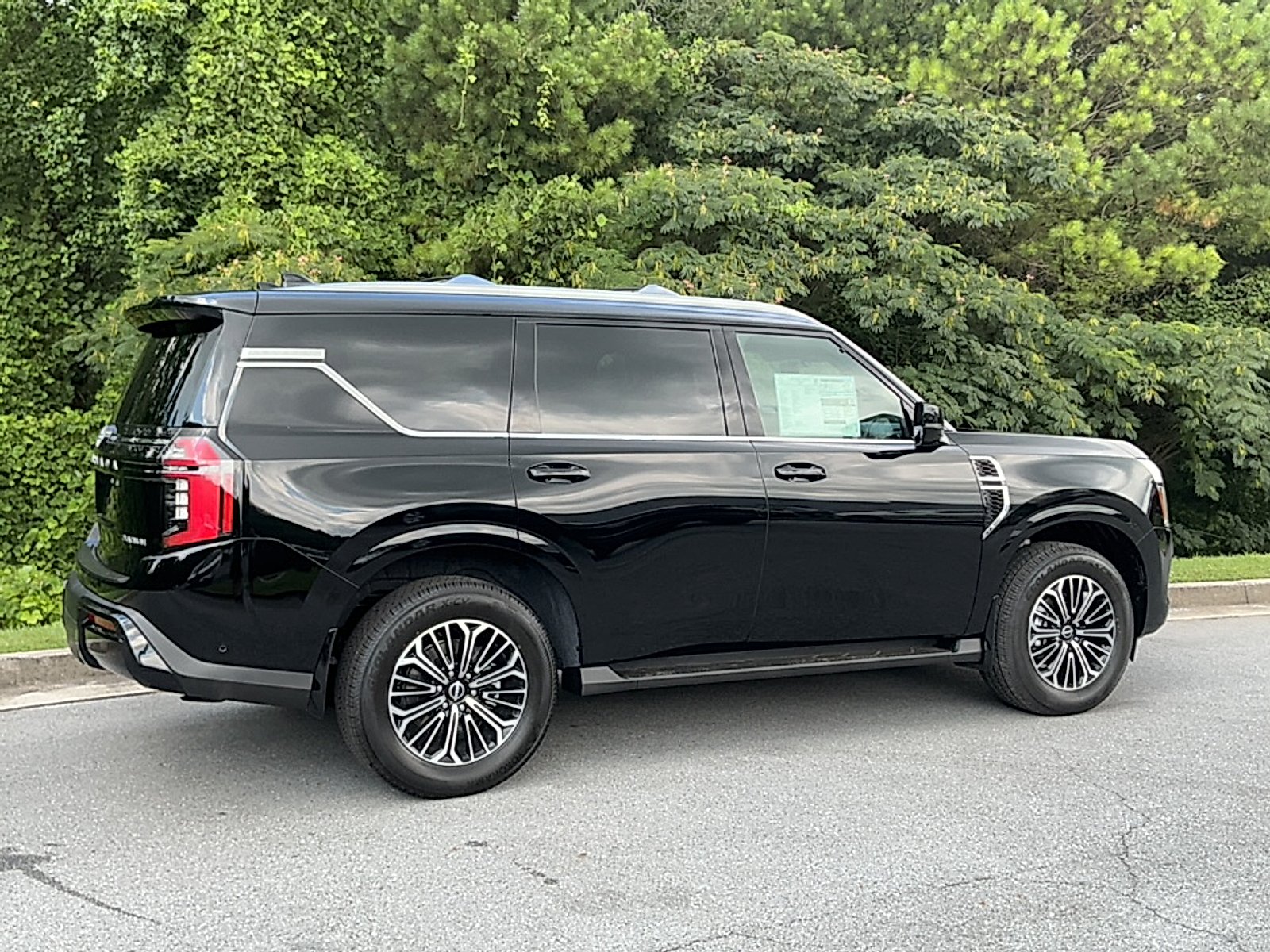 New 2026 Super Black Nissan Platinum image 2