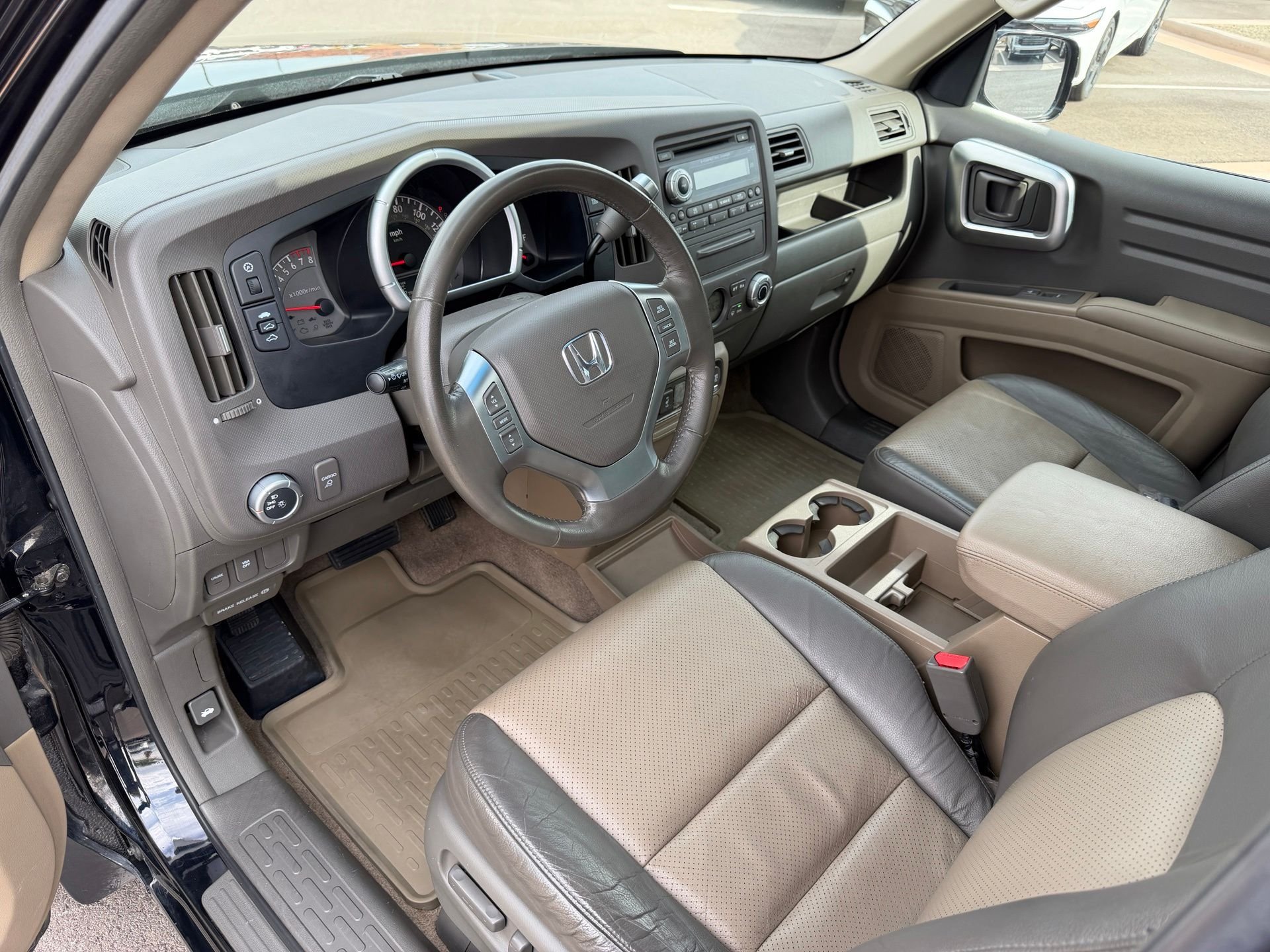 Used 2006 Black Honda RTL image 21