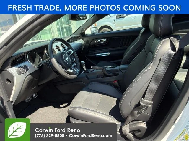 Used 2015 Oxford White Ford GT Premium image 9