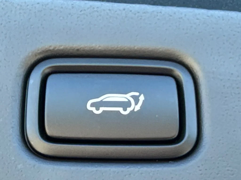 New 2026 Mineral Blue Kia EX image 19