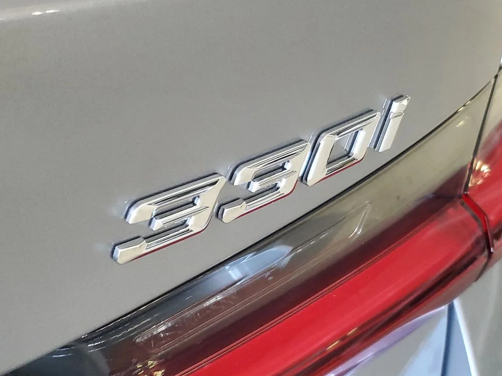 New 2026 Skyscraper Grey Metallic BMW 330i image 6