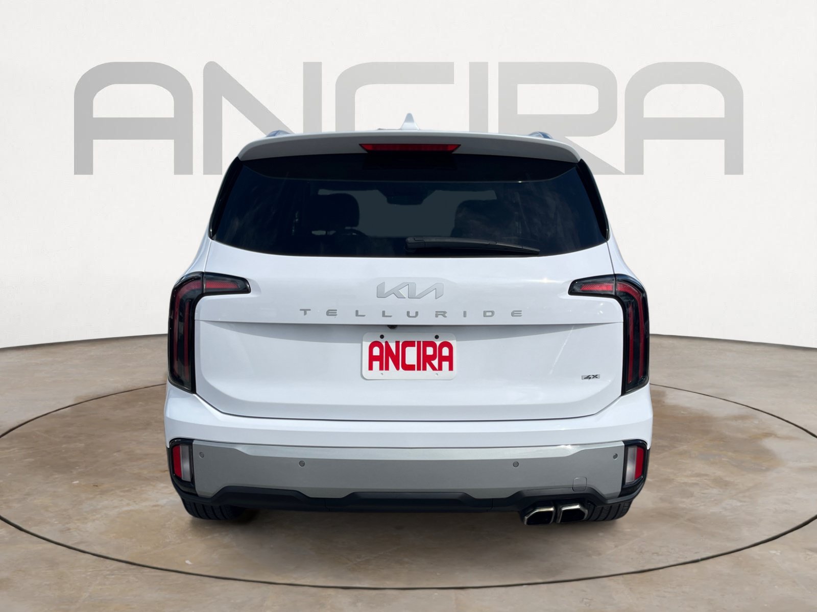 Used 2023 White Kia EX image 9