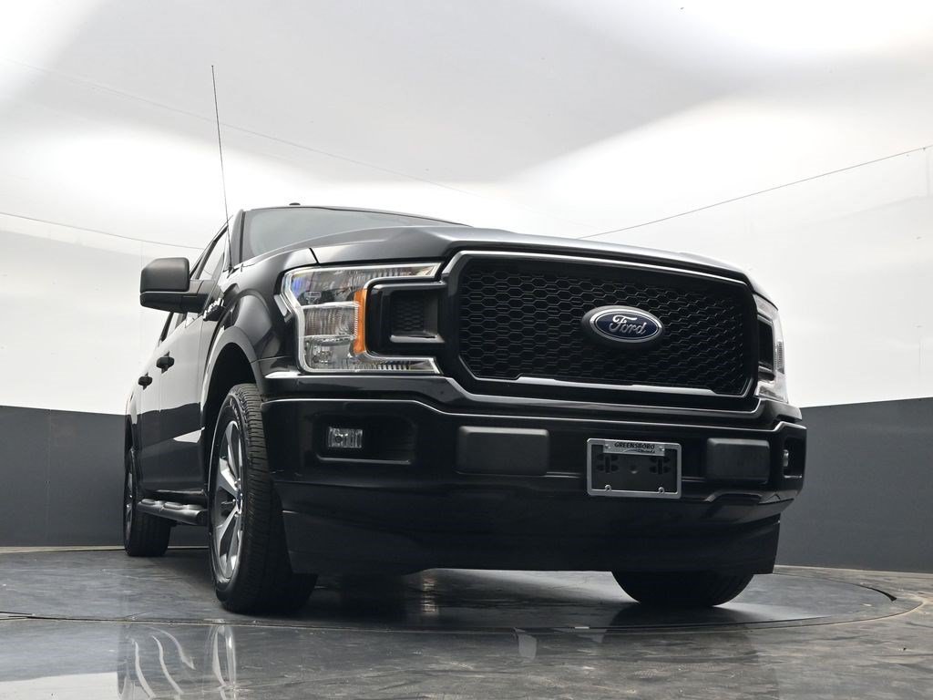 Used 2019 Agate Black Metallic Ford XL image 27