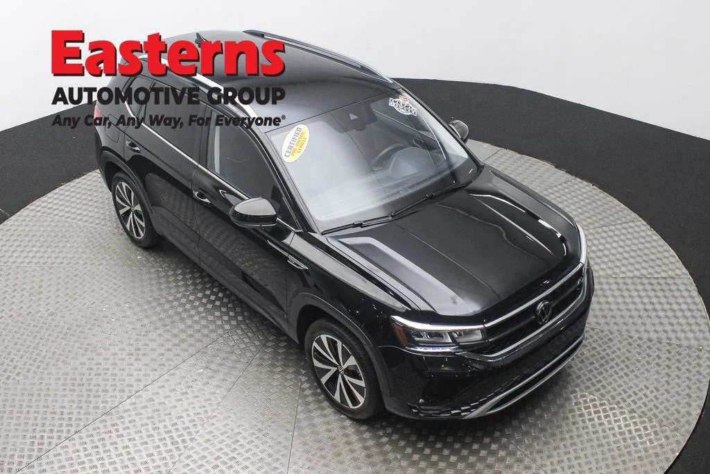 Used 2024 Black Volkswagen 1.5T SE image 3