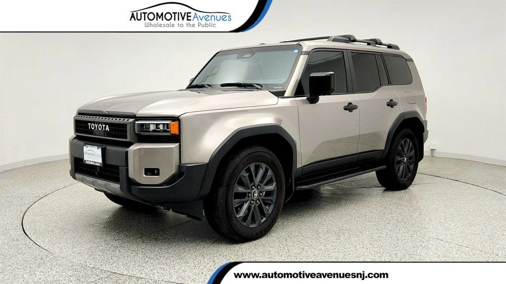 2024 Toyota Land Cruiser Land Cruiser's photo