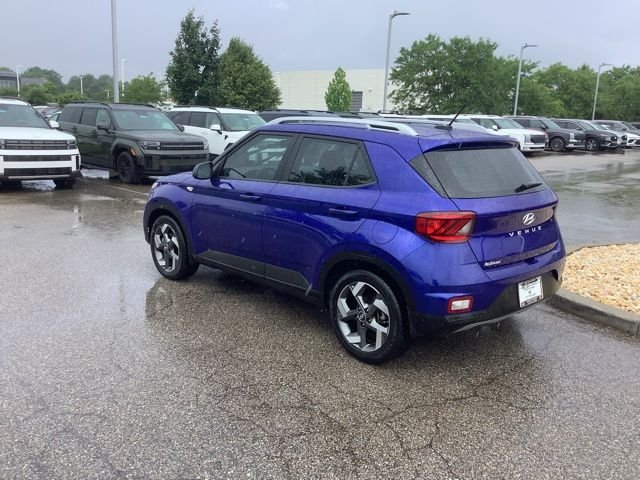 Certified Used 2025 Intense Blue Hyundai SEL image 3
