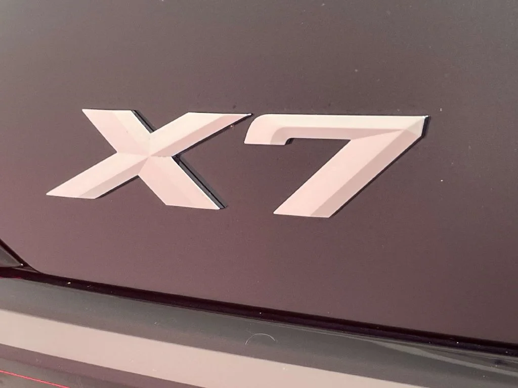 New 2027 Black BMW xDrive40i image 11