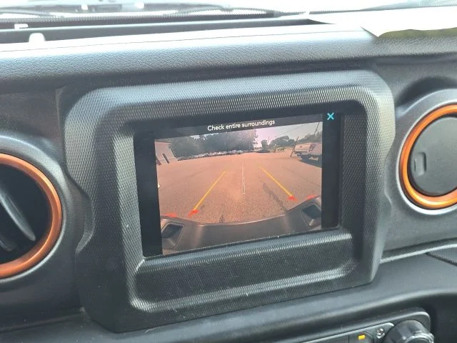 Used 2020 Silver Jeep Mojave image 36