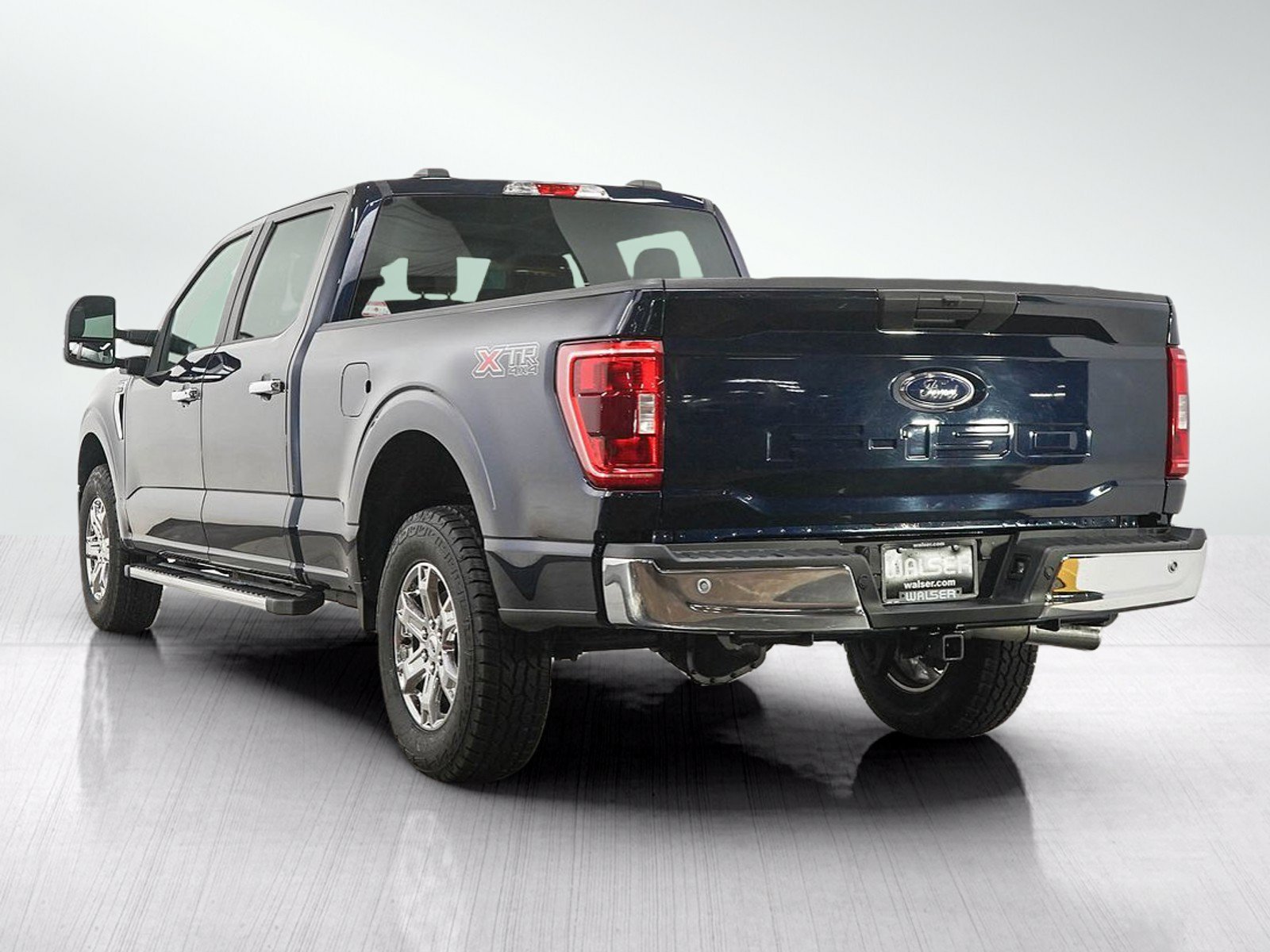 Used 2022 ANTIMATTER BLUE METALLIC Ford  image 3