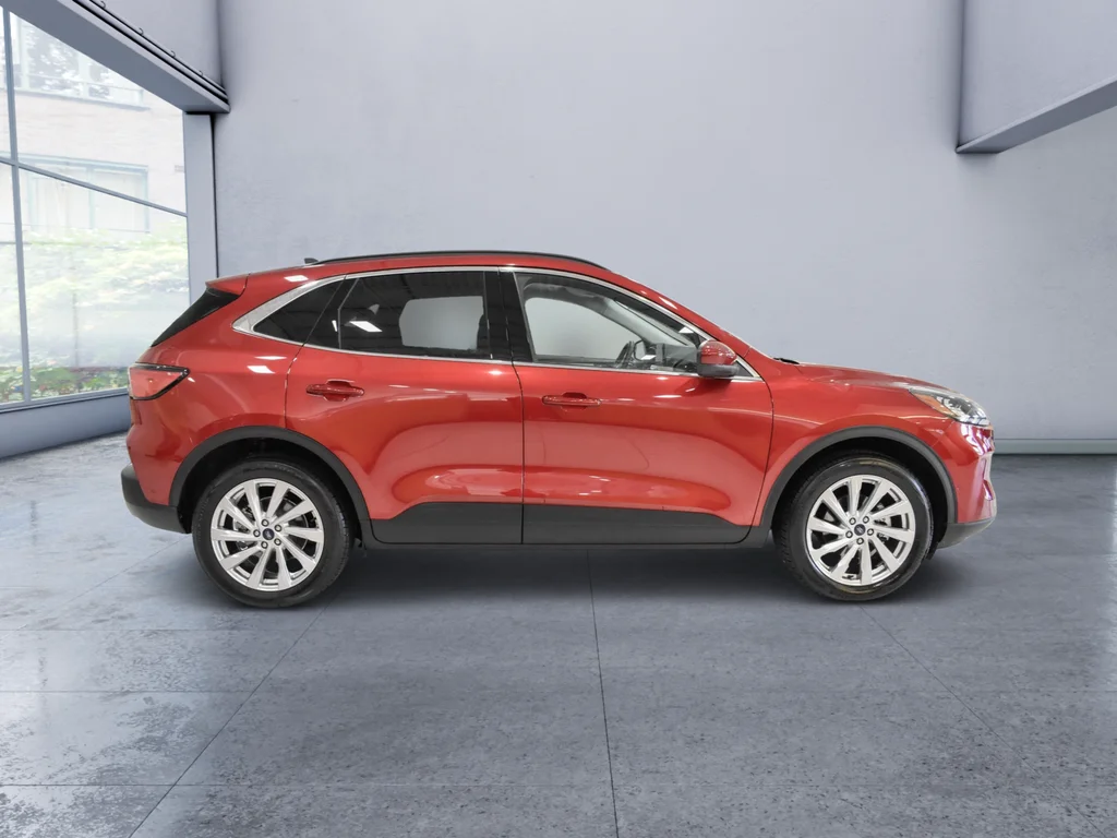 Used 2021 Red Ford Titanium image 7