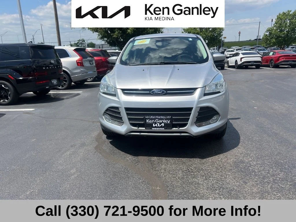 Used 2016 Silver Ford SE image 3