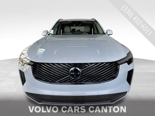 New 2026 White Volvo T8 Ultra image 1