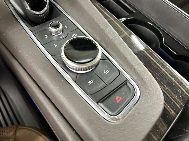 Used 2021 Red Cadillac Sport image 22