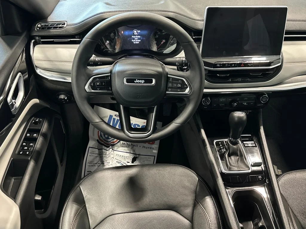 Used 2023 Silver Jeep Limited image 28