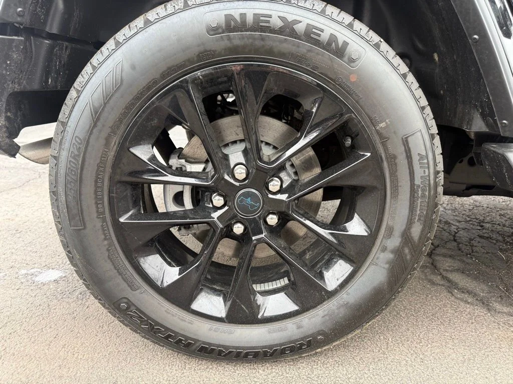Used 2025 Black Jeep Sahara 4xe image 45