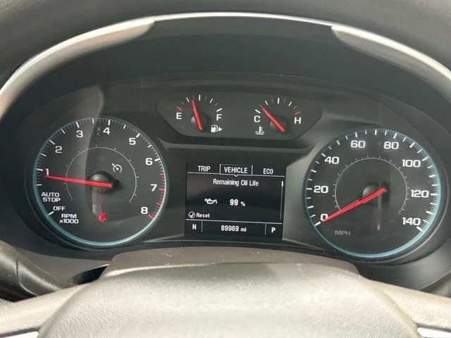 Used 2022 Silver Chevrolet LT image 22