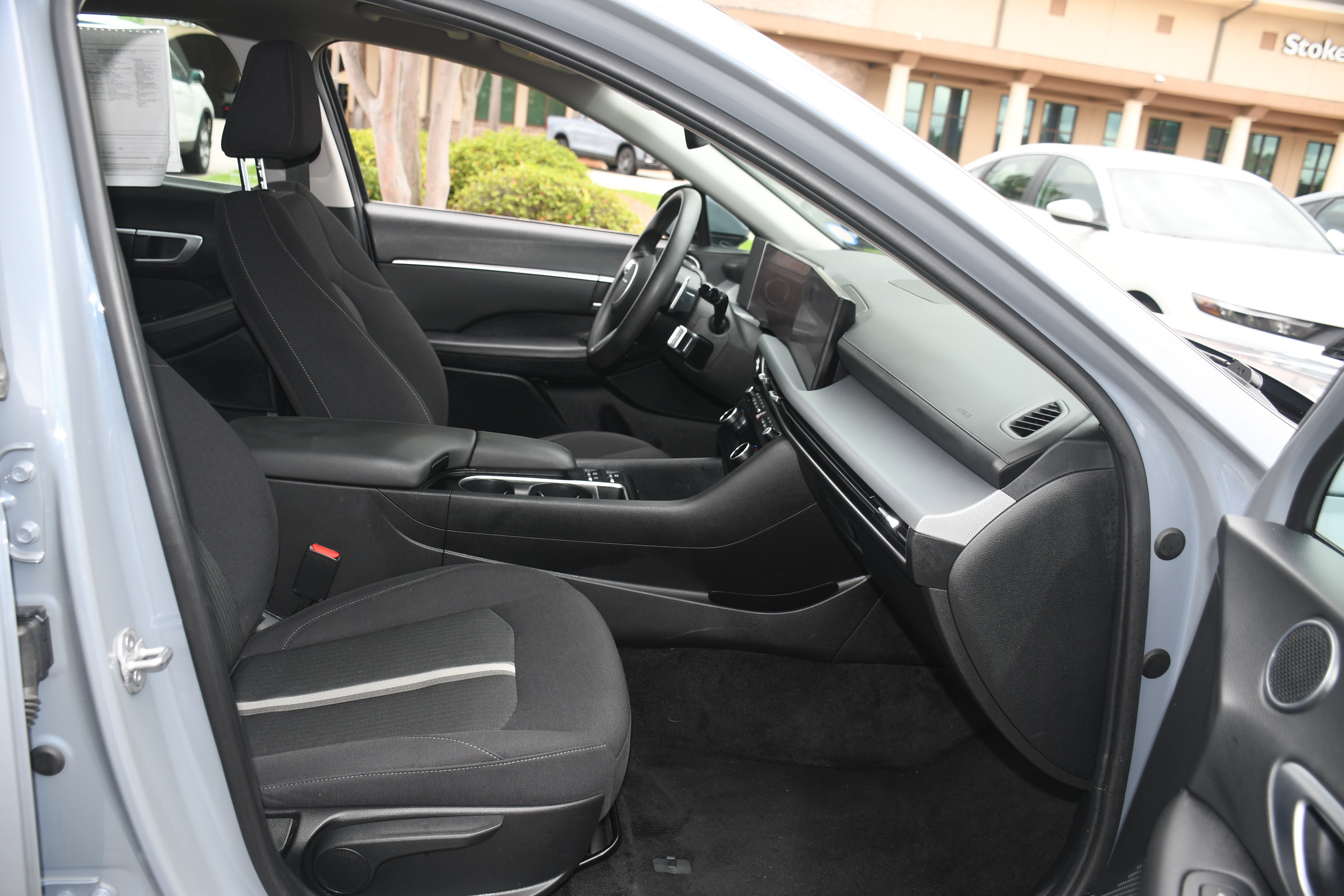 Used 2025 Blue Hyundai SEL image 20