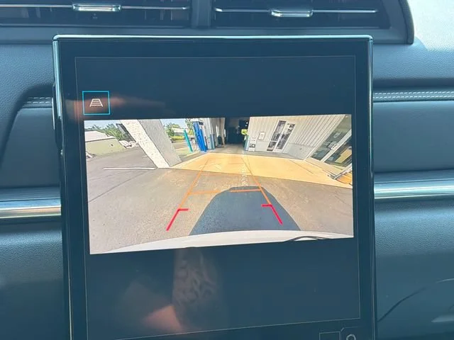Used 2026 Summit White GMC Elevation image 25