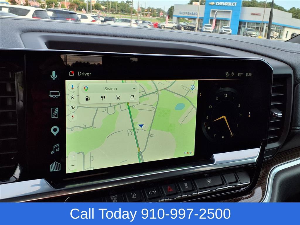 Used 2025 Summit White Chevrolet LT image 13