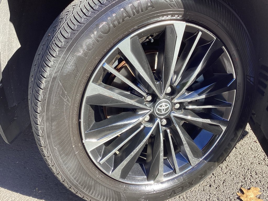 Certified Used 2025 Blue Toyota MAX Platinum image 6