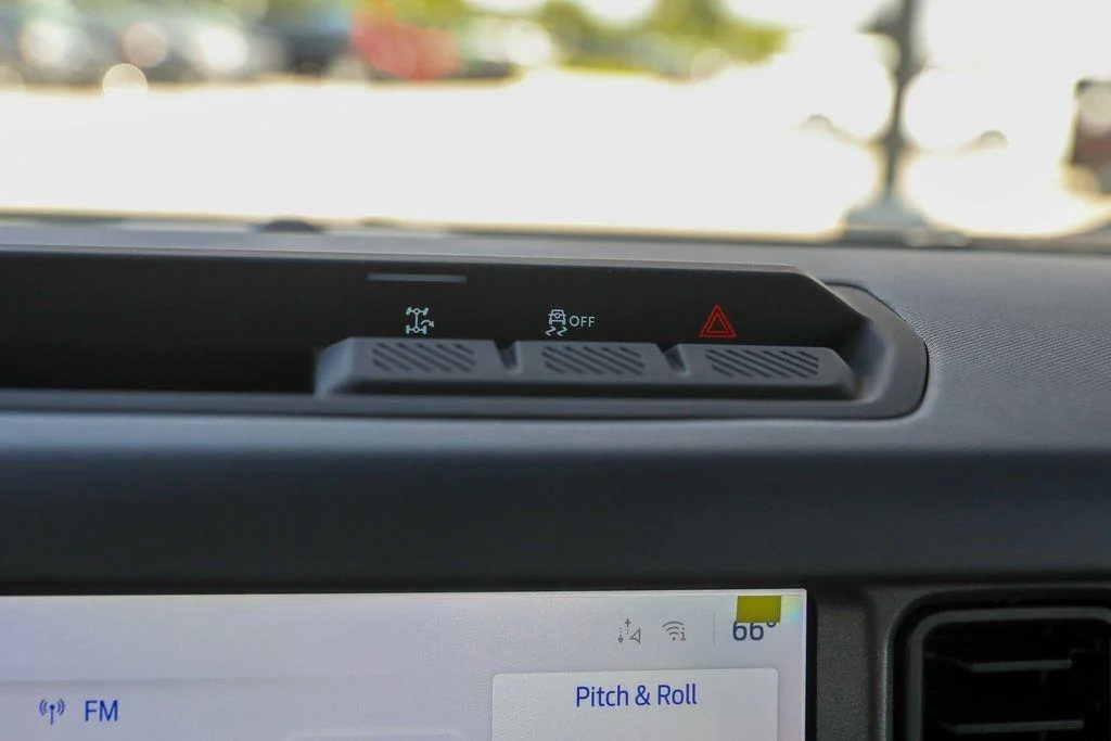 2025 Ford Bronco 4-Door Base - Photo 39