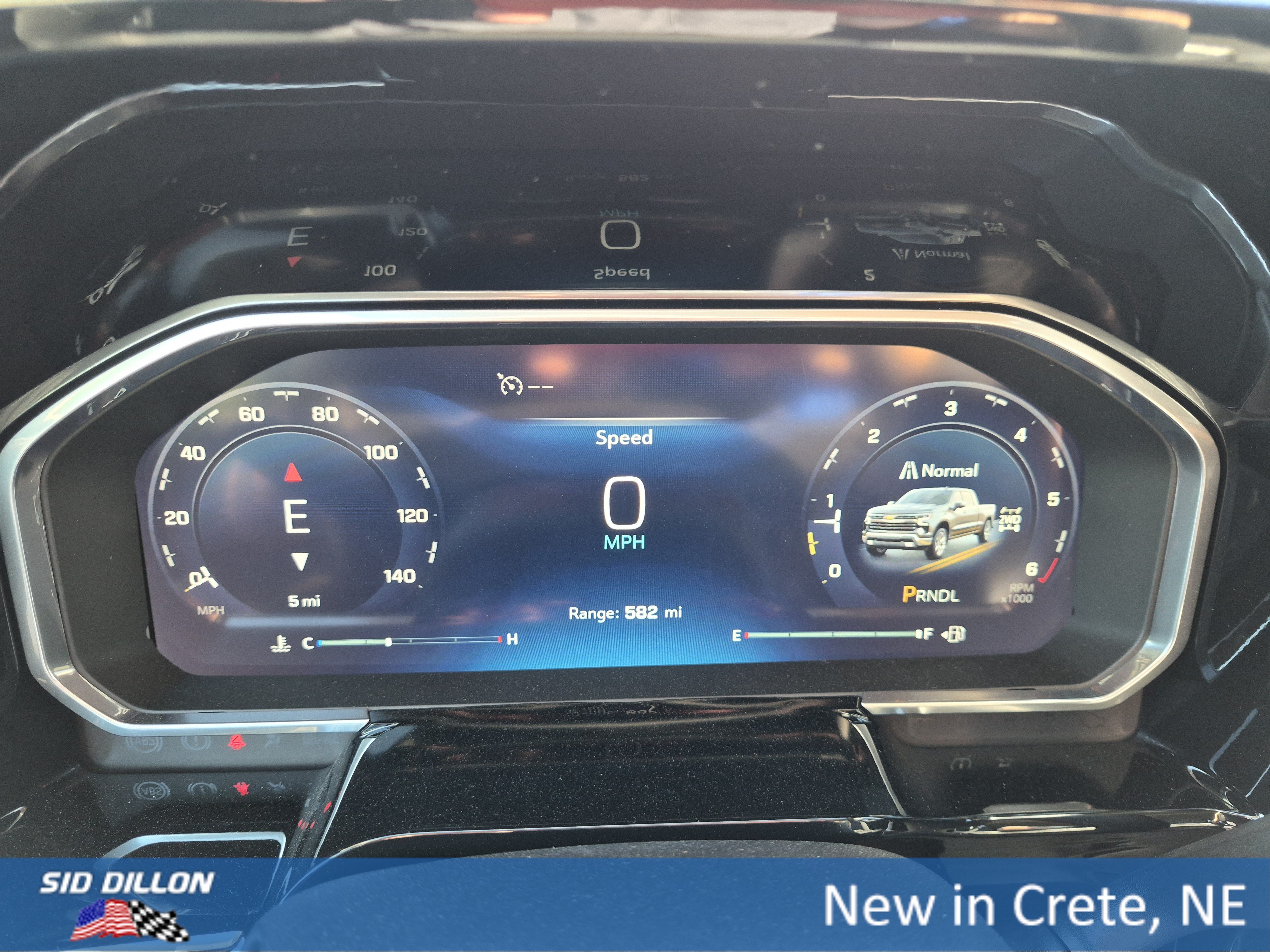New 2026 Summit White Chevrolet LT image 19