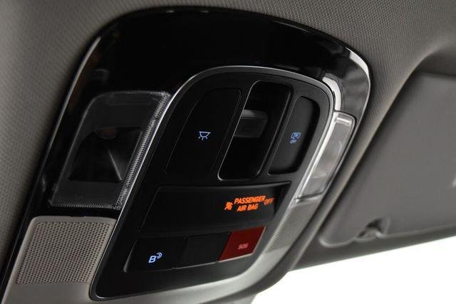 New 2026 White Hyundai SEL Premium AWD image 70