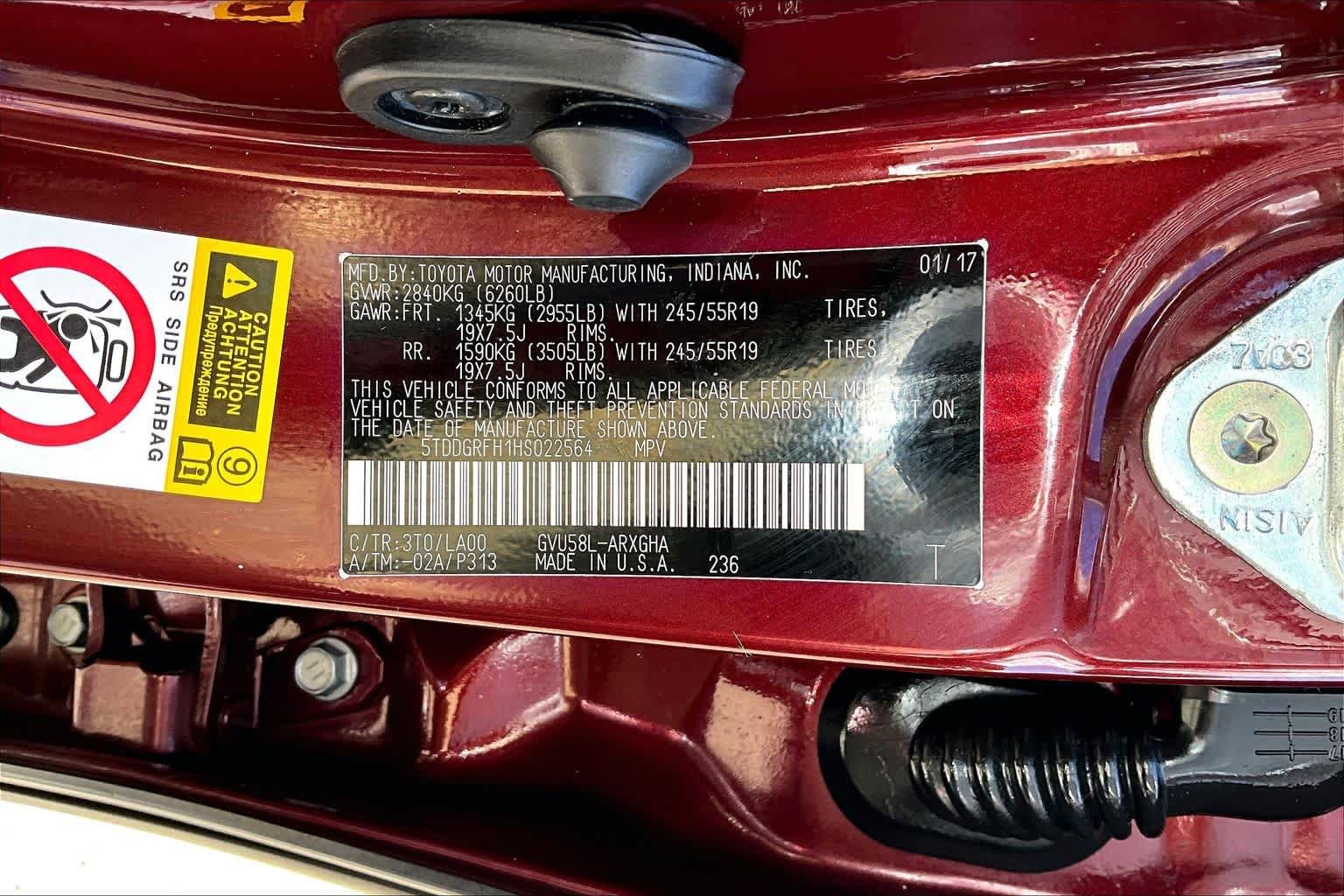 Used 2017 Ooh La La Rouge Mica Toyota Hybrid Limited Platinum image 36