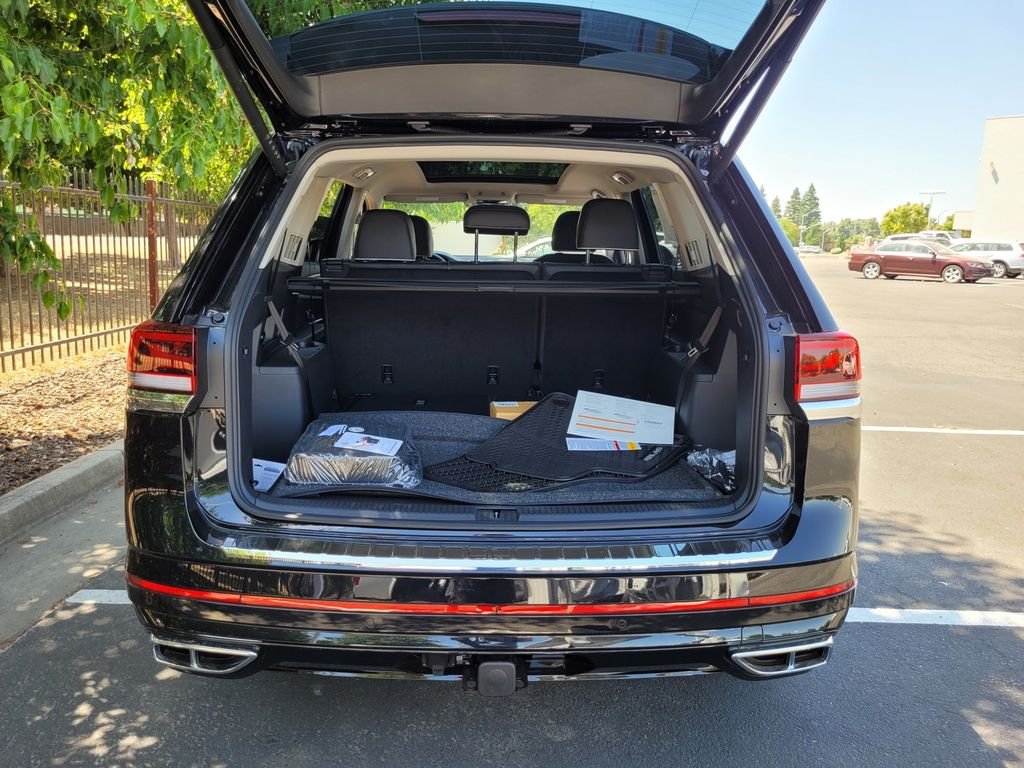 2025 Volkswagen Atlas SEL Premium R-Line - Photo 27