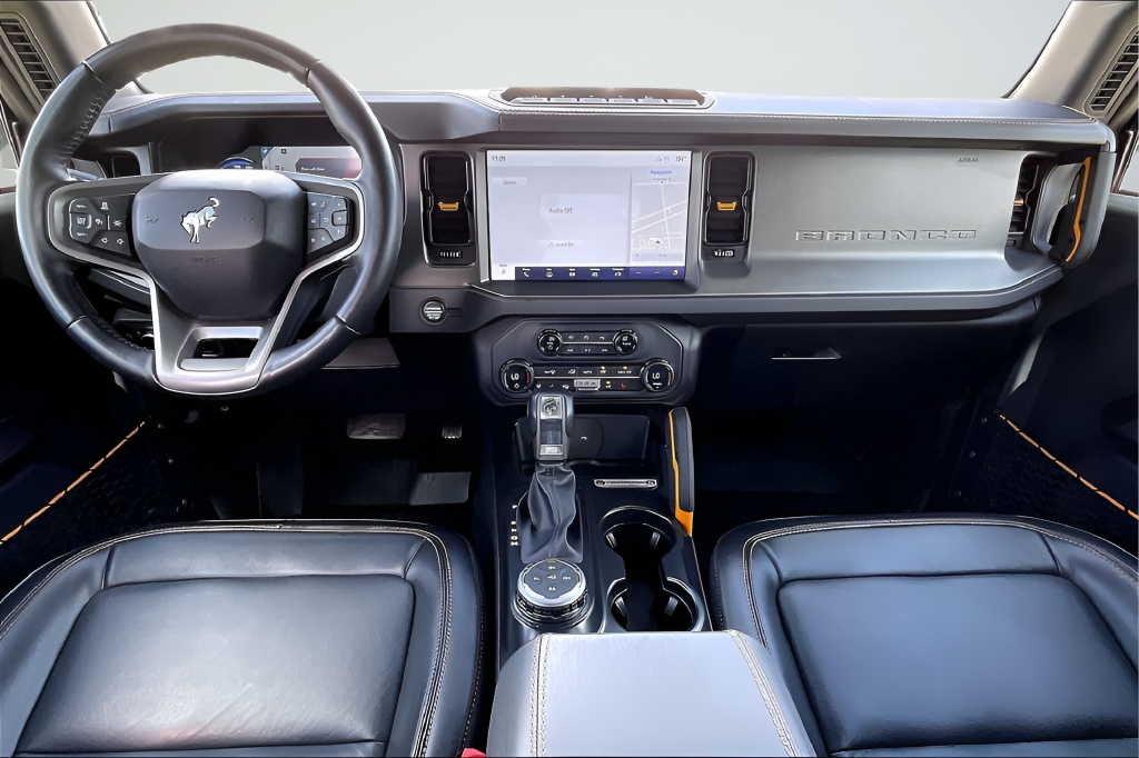 Used 2024 Gray Ford Badlands image 7