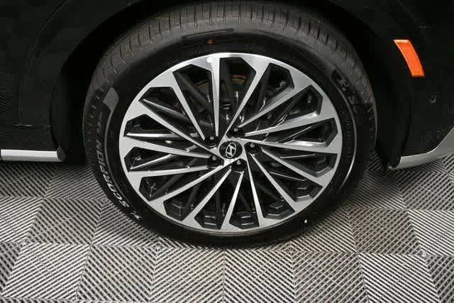 New 2026 Abyss Black Pearl Hyundai Calligraphy AWD image 14