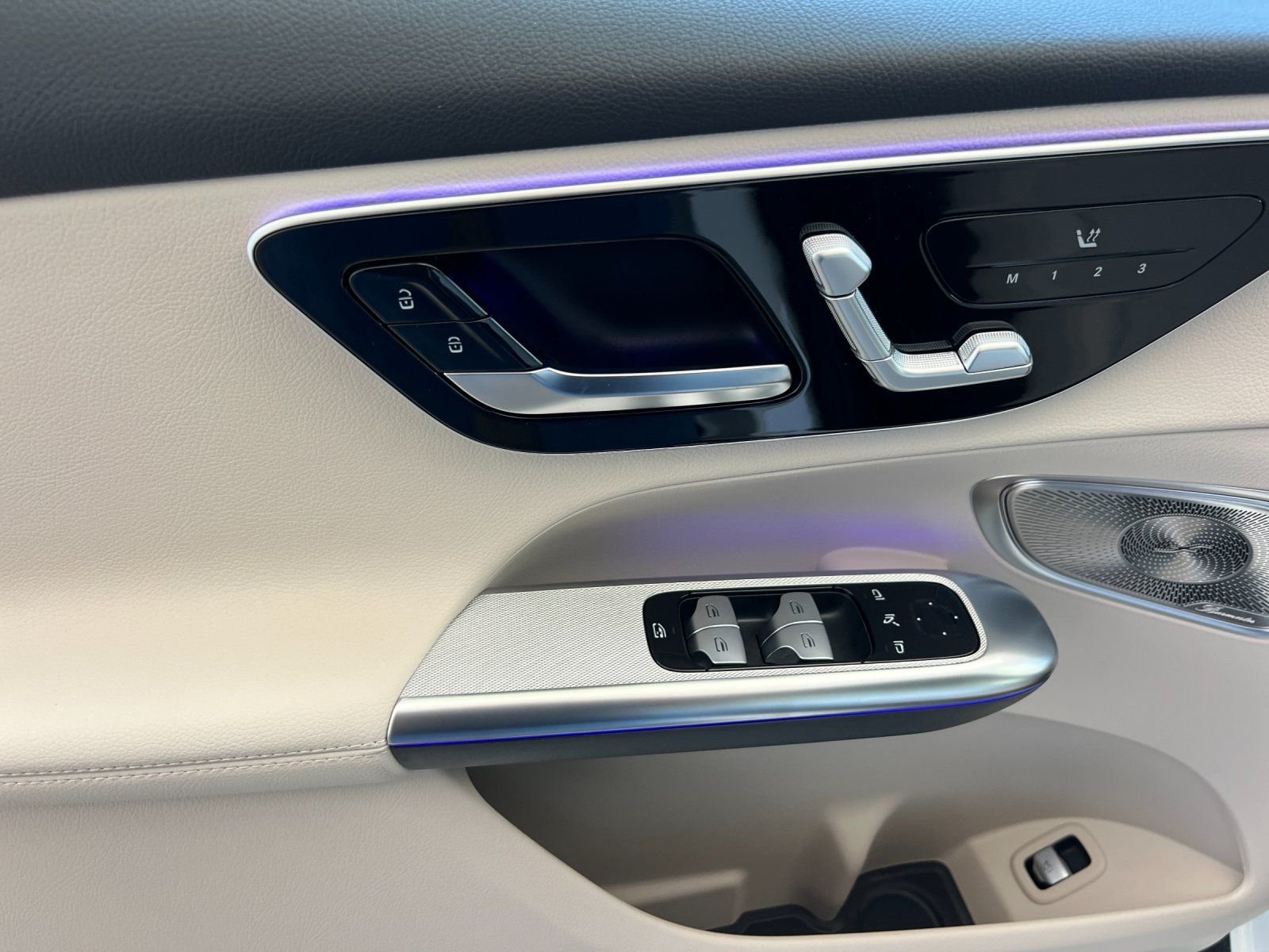 New 2026 Polar White Mercedes-Benz 300 image 14