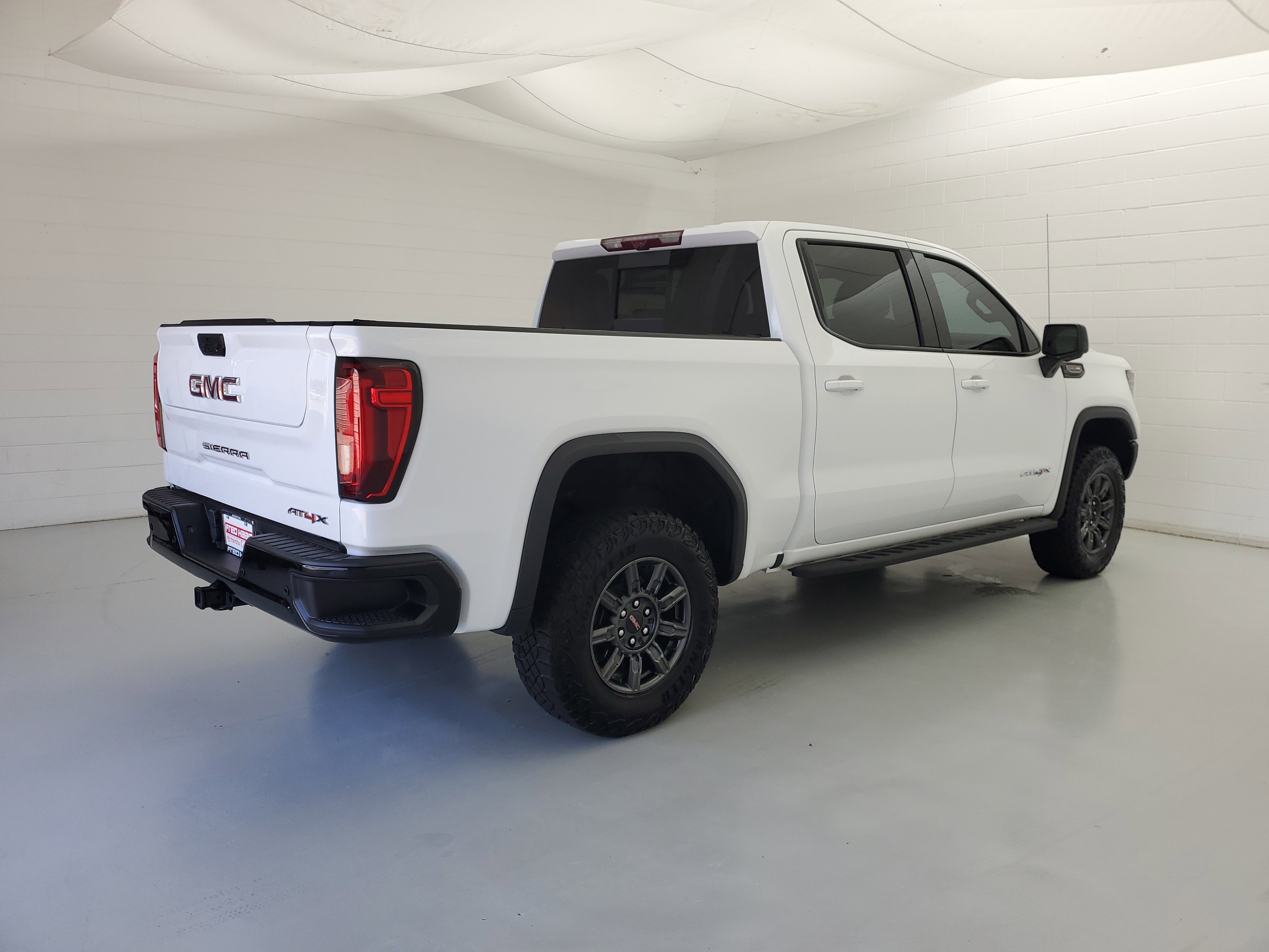 Used 2024 Summit White GMC AT4X image 5